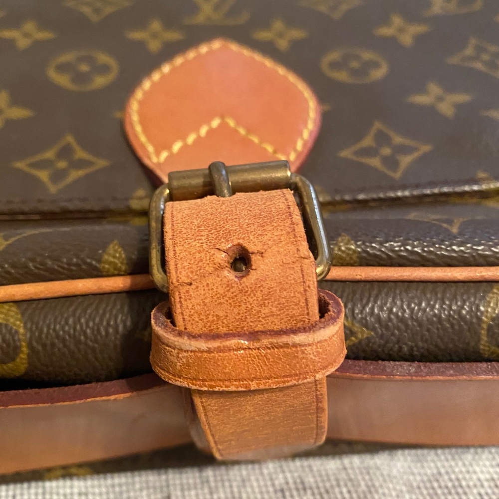 Authentic Vintage Louis Vuitton purse - Picture 2 of 6